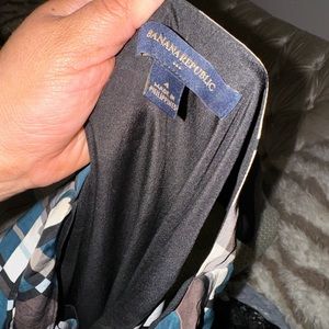 Banana Republic dress  size 4 very good conditions